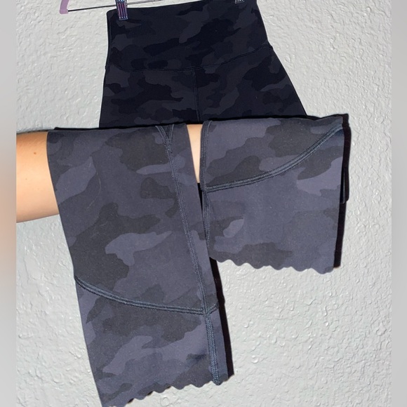 Lululemon Camouflage Leggings - Picture 2 of 9